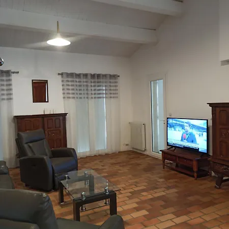 La Chenaie Vakantiehuis Linars